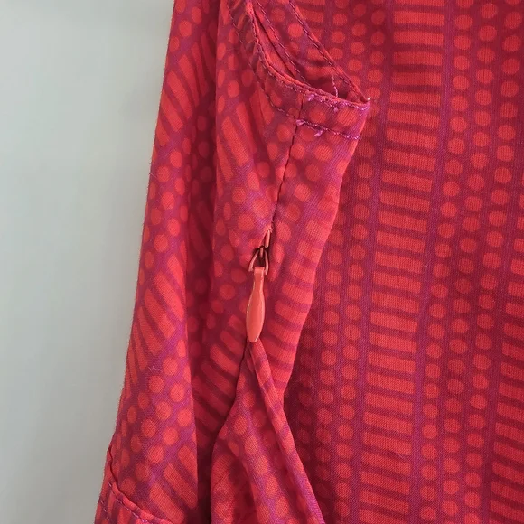 Tory Burch Semi sheer Sleeveless Red And Purple Patterned Blouse, Size Large - Picture 6 of 14
